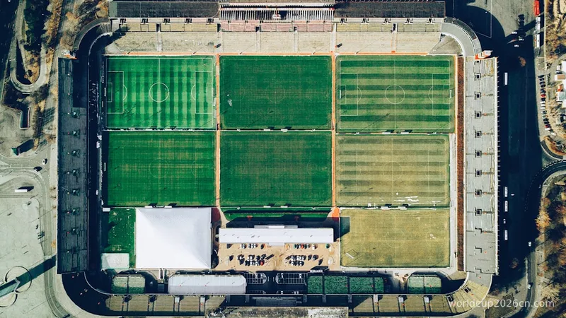 green sports field